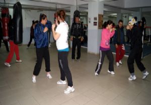 Milli boksörlerden madalya sözü